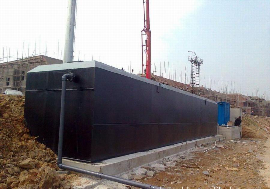洛陽工業(yè)污水處理設備.jpg